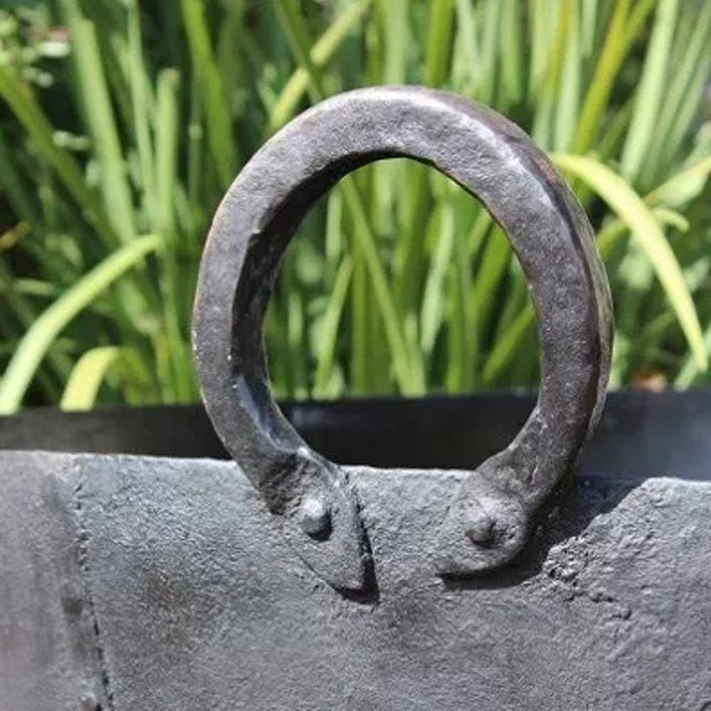 Handle of a fire pit