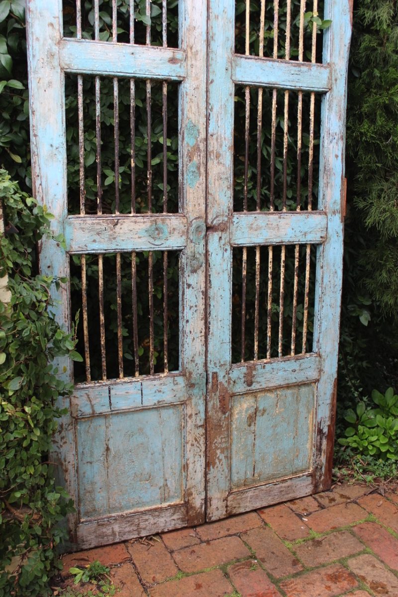 blue gate